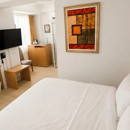 Bucur Hotel