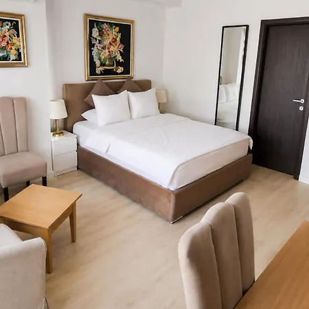 Hotel Bucur