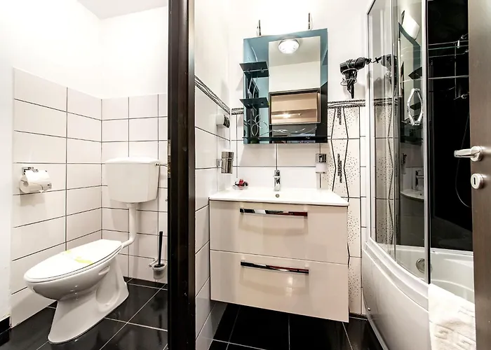 Ξενοδοχείο Bucur 3*