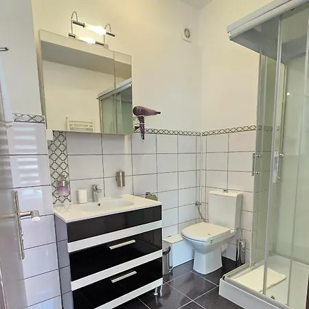 Готель Bucur 3*