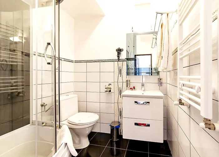 Bucur Βουκουρέστι